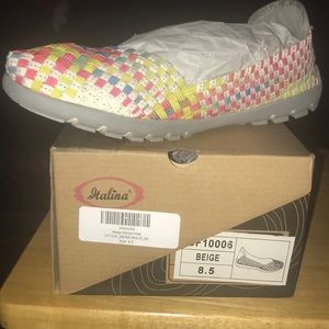 COPY - Italian woven beige flat shoe